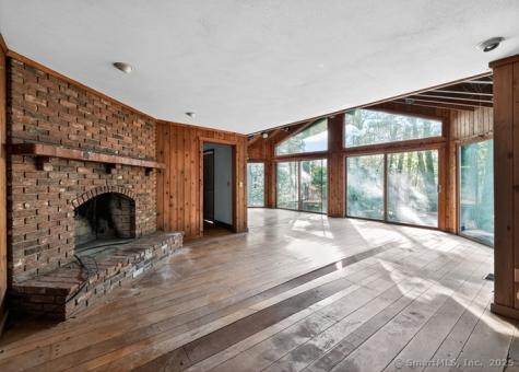 51 Charing Cross Avon CT 06001