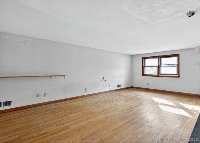 51 Charing Cross Avon CT 06001