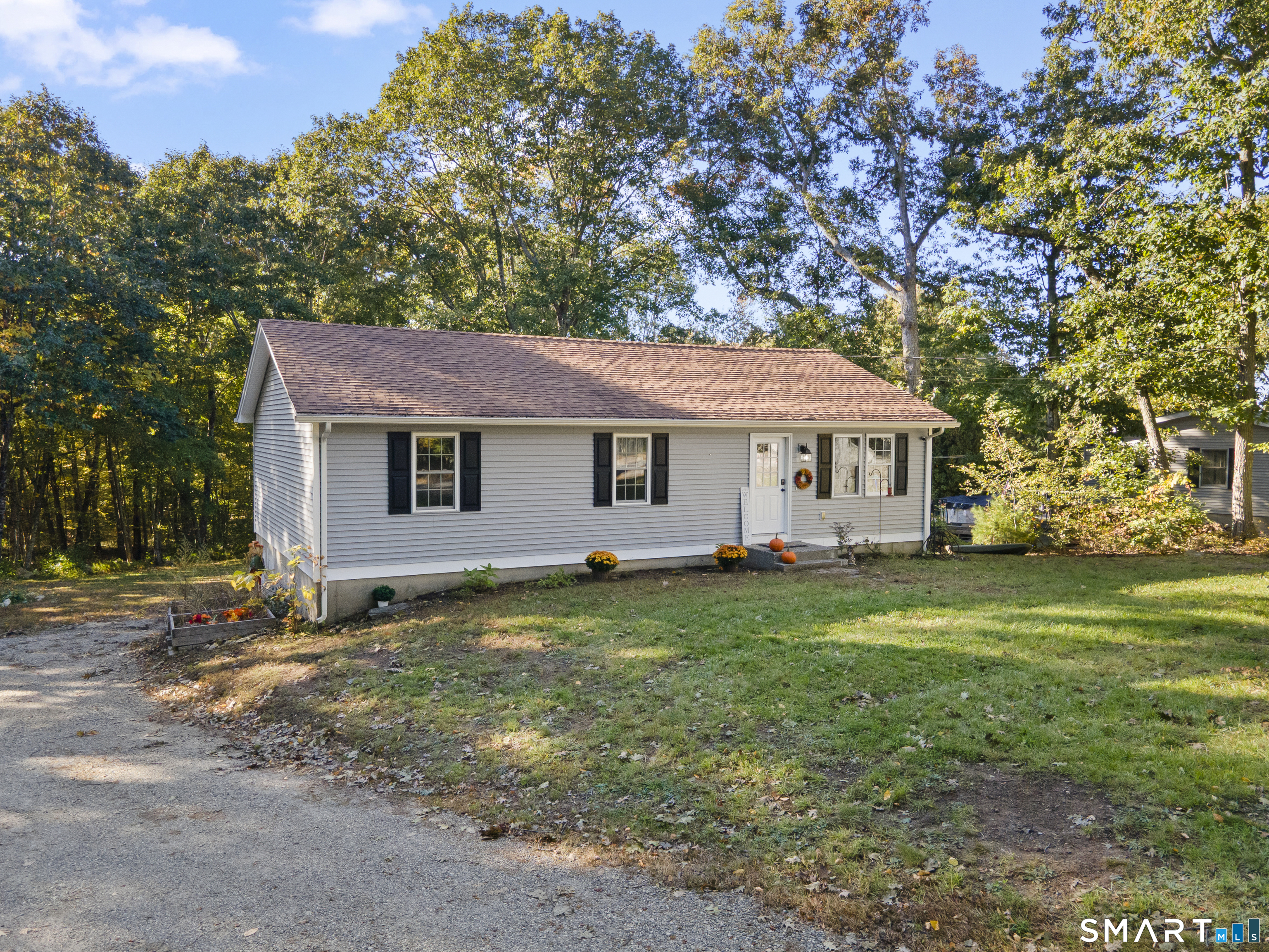 549 Squaw Rock Rd Extension Killingly CT 06239