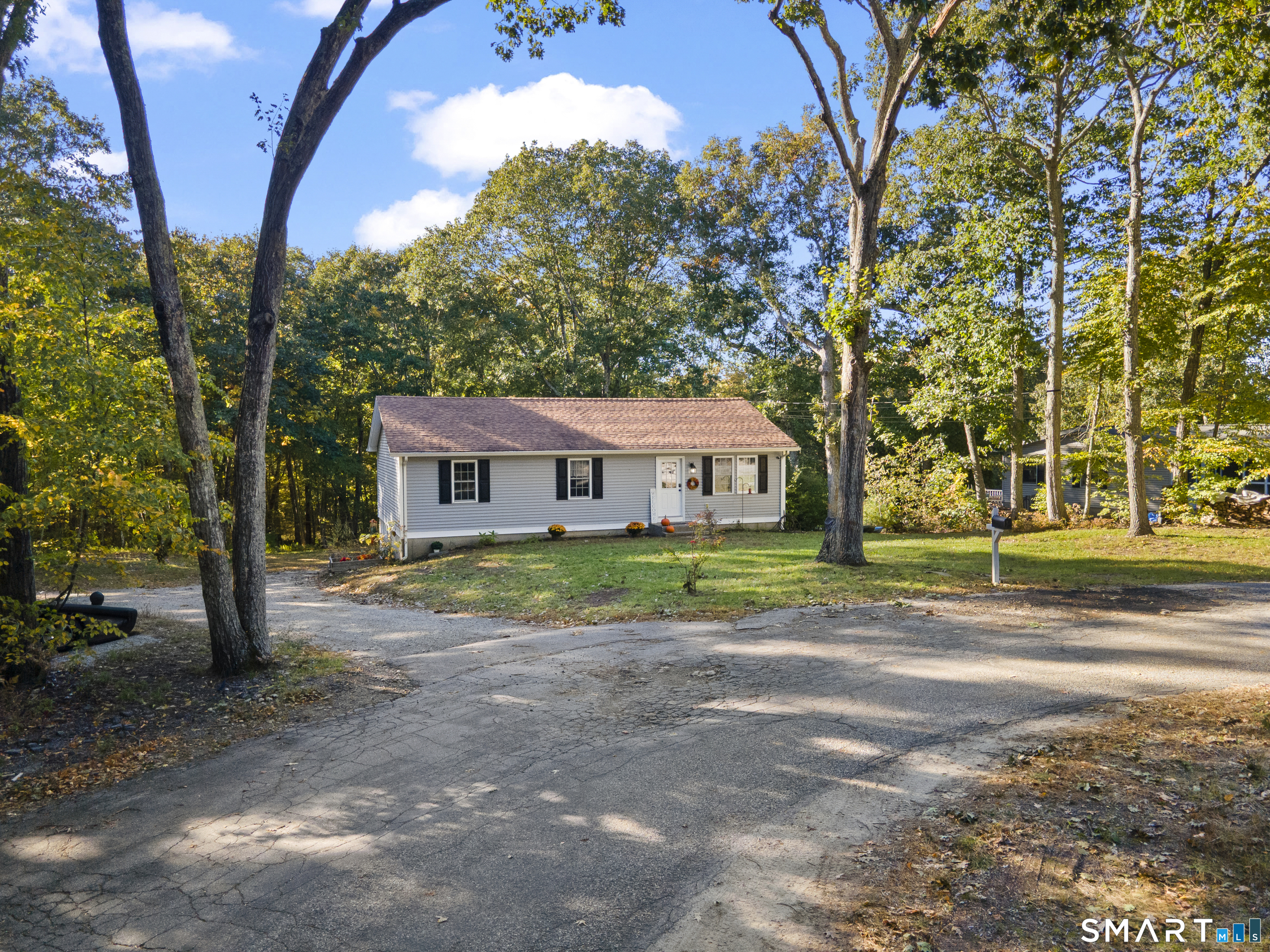 549 Squaw Rock Rd Extension Killingly CT 06239