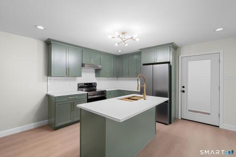 576 Huntington Street Shelton CT 06484