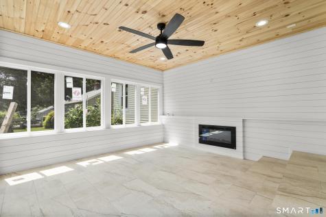 576 Huntington Street Shelton CT 06484