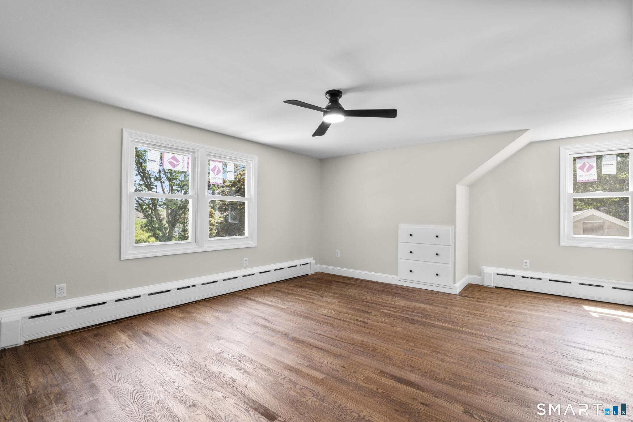 576 Huntington Street Shelton CT 06484