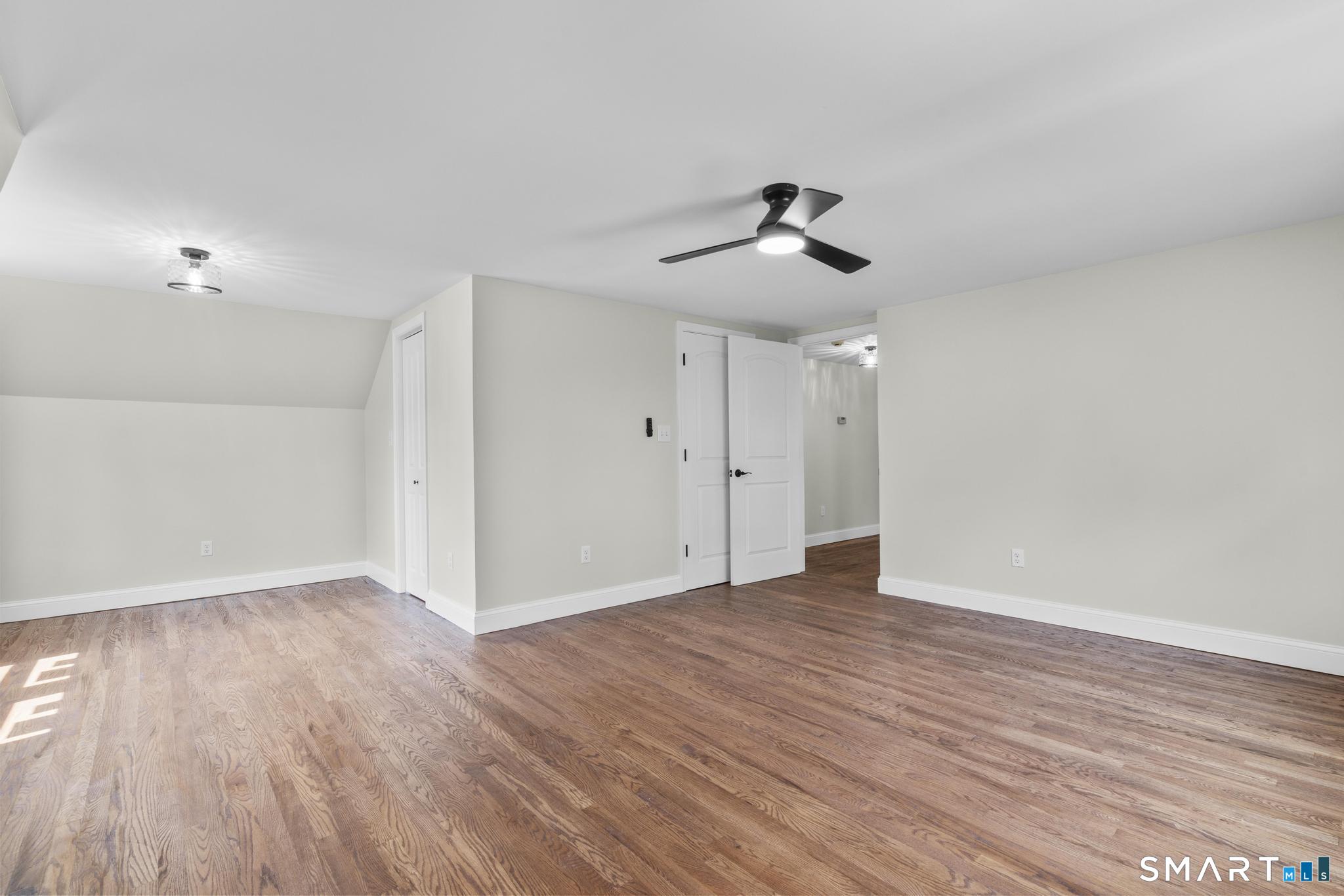 576 Huntington Street Shelton CT 06484