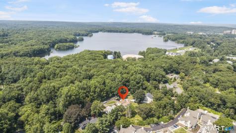 576 Huntington Street Shelton CT 06484