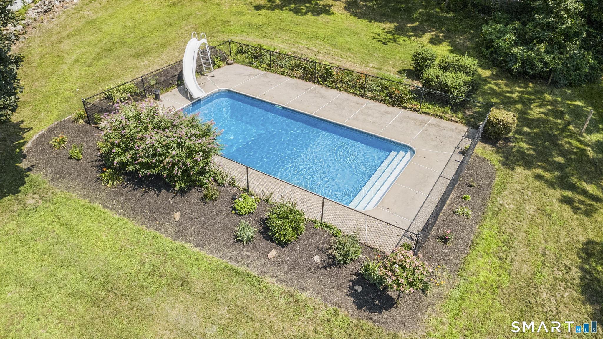 576 Huntington Street Shelton CT 06484