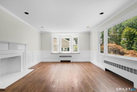576 Huntington Street Shelton CT 06484