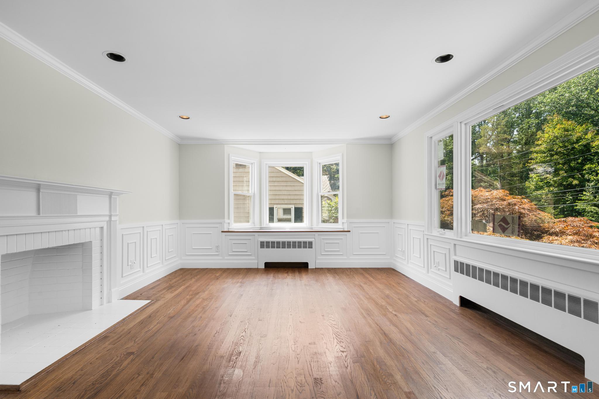 576 Huntington Street Shelton CT 06484