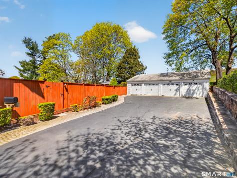 80 Baker Avenue Groton CT 06340