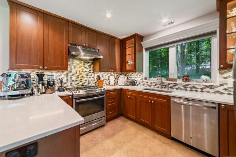 163 Hickory Lane Southbury CT 06488