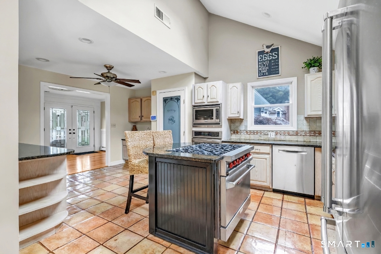 47 Sorghum Road Shelton CT 06484