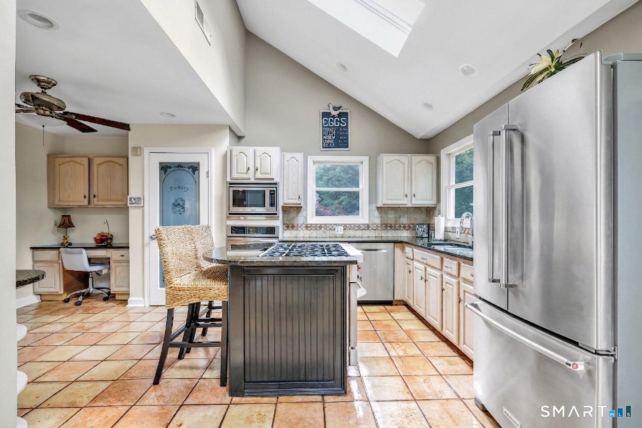 47 Sorghum Road Shelton CT 06484
