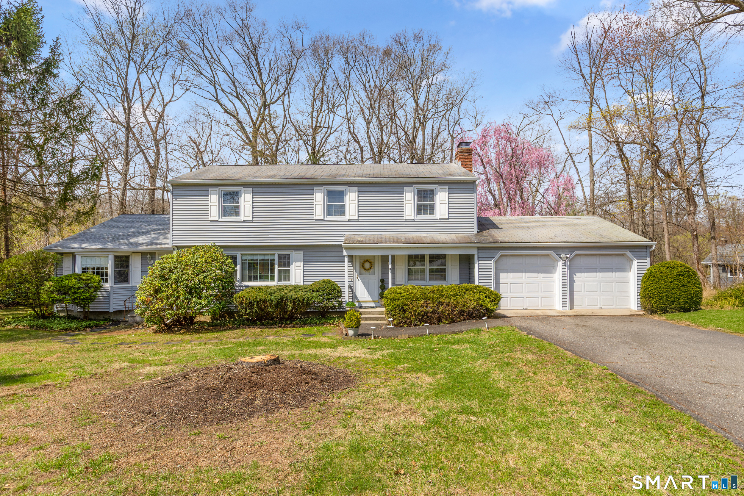 10 North Hearthstone Drive Bethel CT 06801