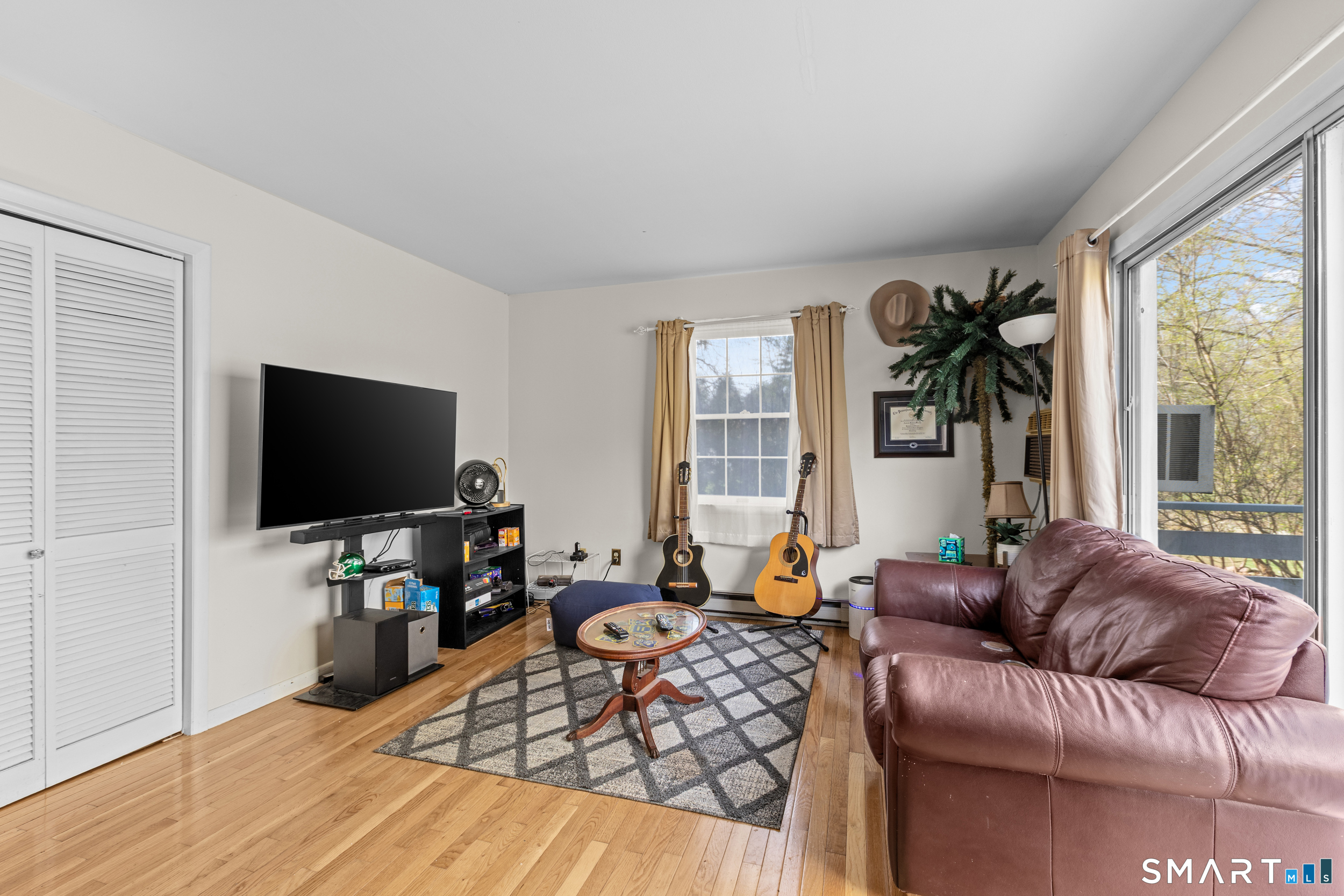 10 North Hearthstone Drive Bethel CT 06801
