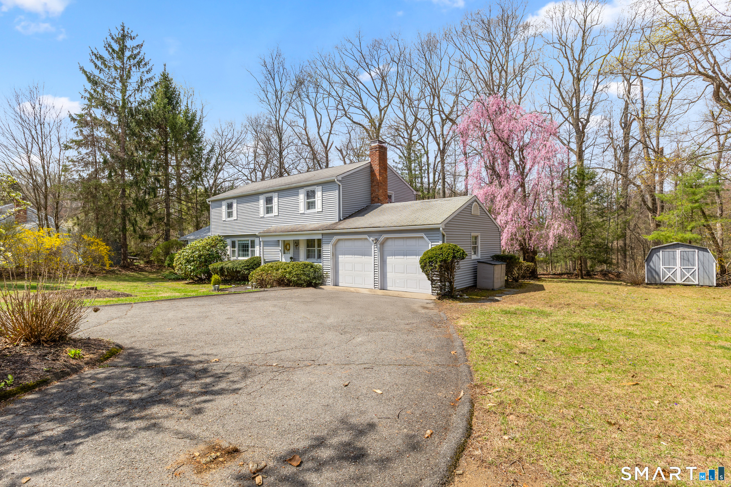10 North Hearthstone Drive Bethel CT 06801