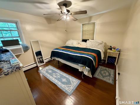 32 Elliott Street Meriden CT 06451