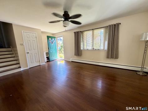 32 Elliott Street Meriden CT 06451