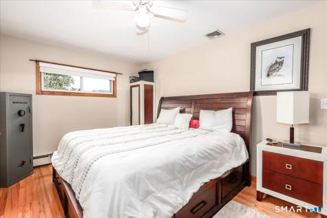 46 Jeanette Road Danbury CT 06811