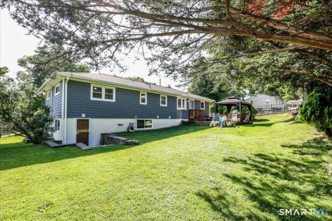 46 Jeanette Road Danbury CT 06811