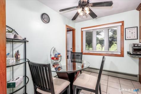 46 Jeanette Road Danbury CT 06811