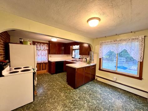 11 Woodland Drive Windham CT 06280