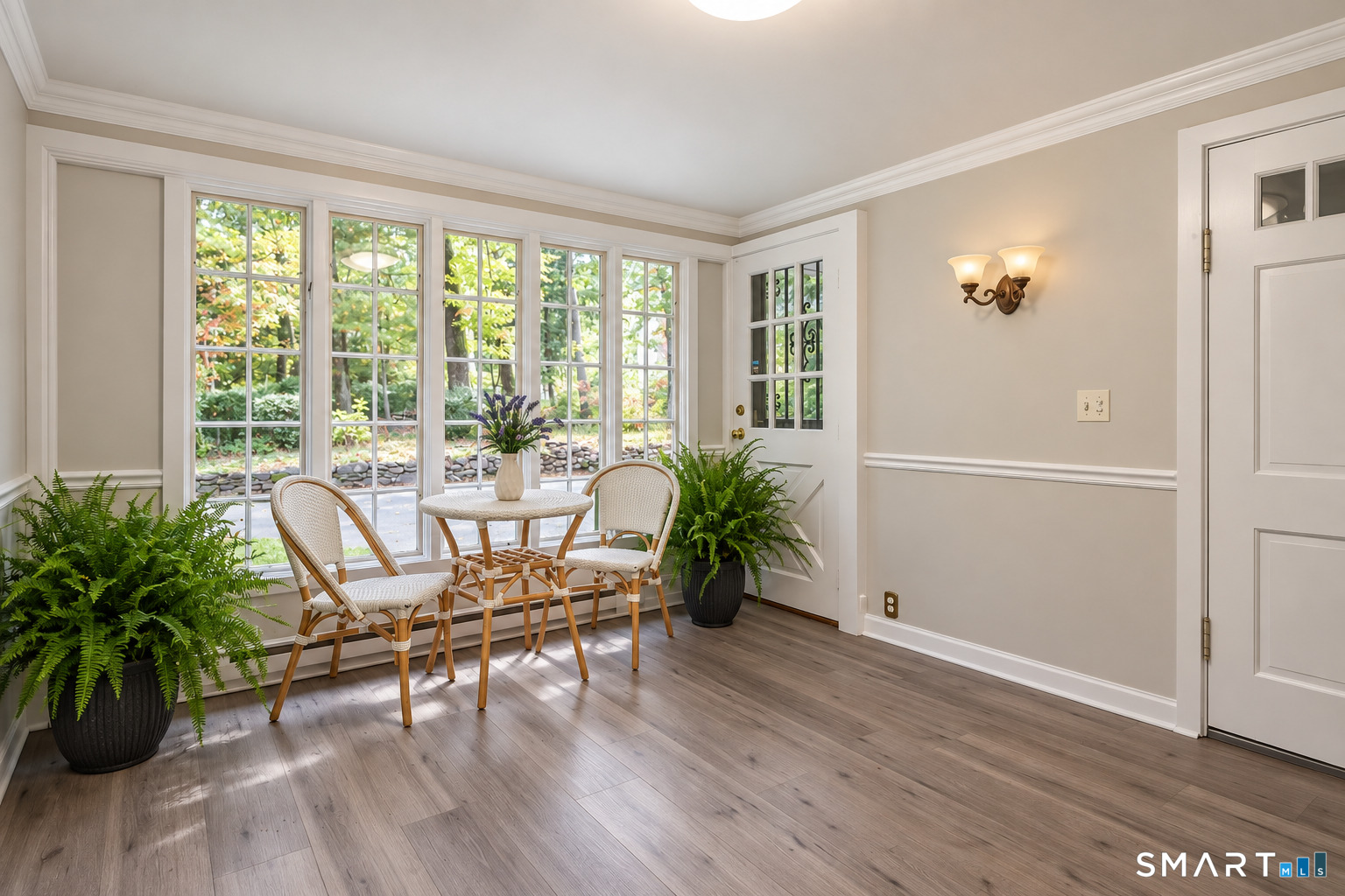 6 Raymond Road Avon CT 06001
