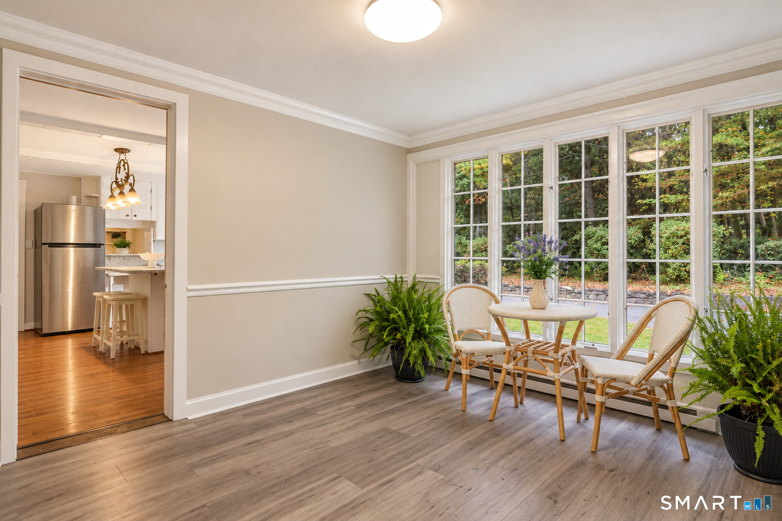 6 Raymond Road Avon CT 06001