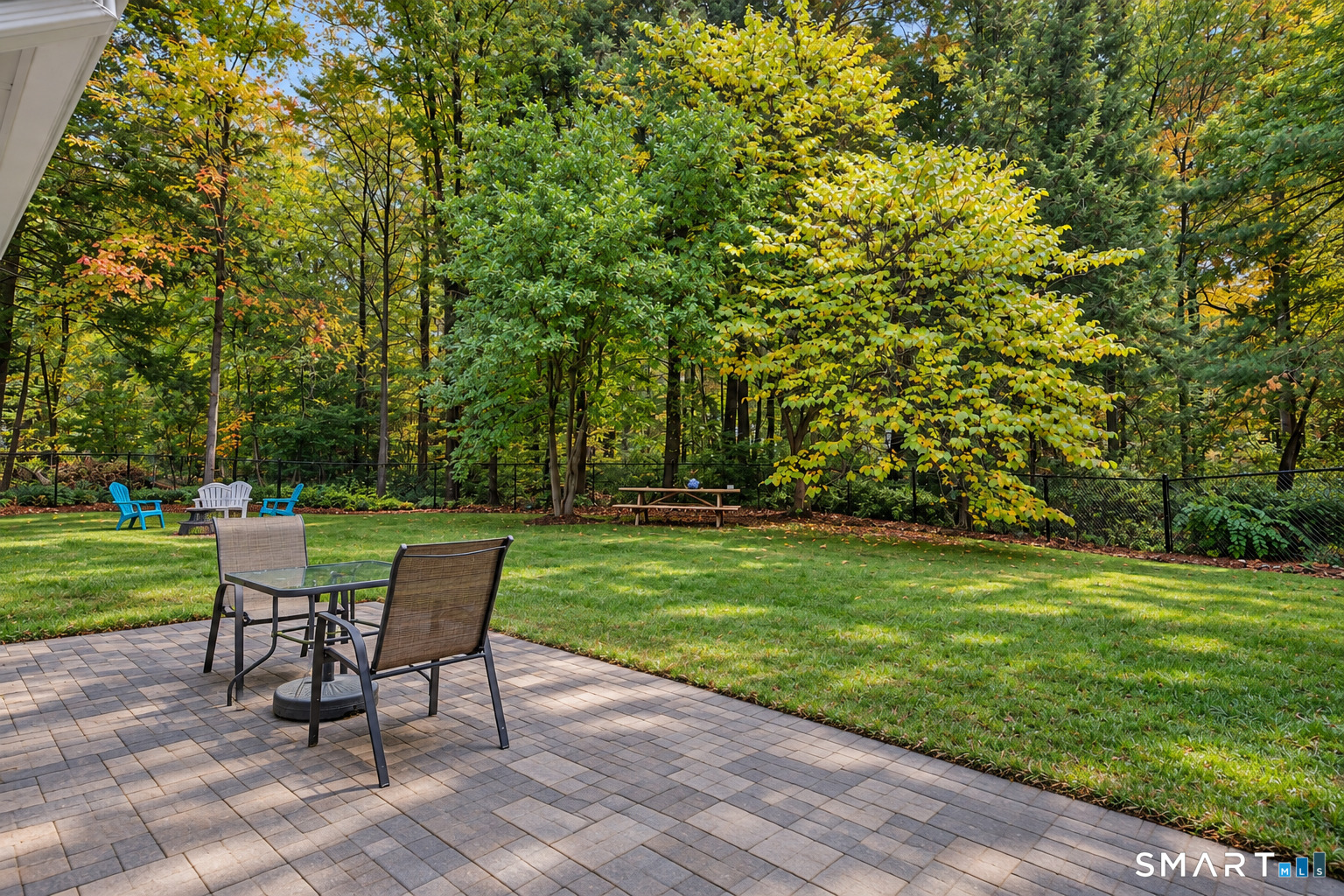 6 Raymond Road Avon CT 06001
