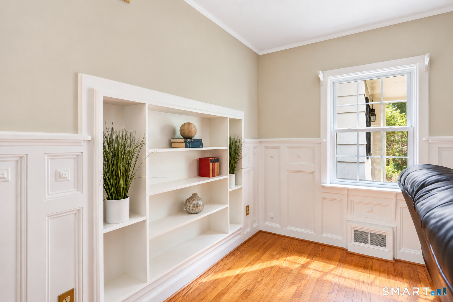 6 Raymond Road Avon CT 06001