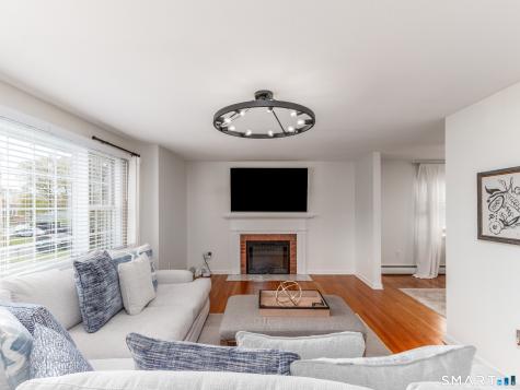 27 Wooding Road Wallingford CT 06492