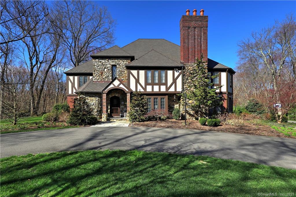 2 Grouse Lane Woodbridge CT 06525