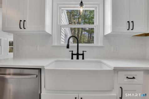 302 Spring Lake Road Southington CT 06489