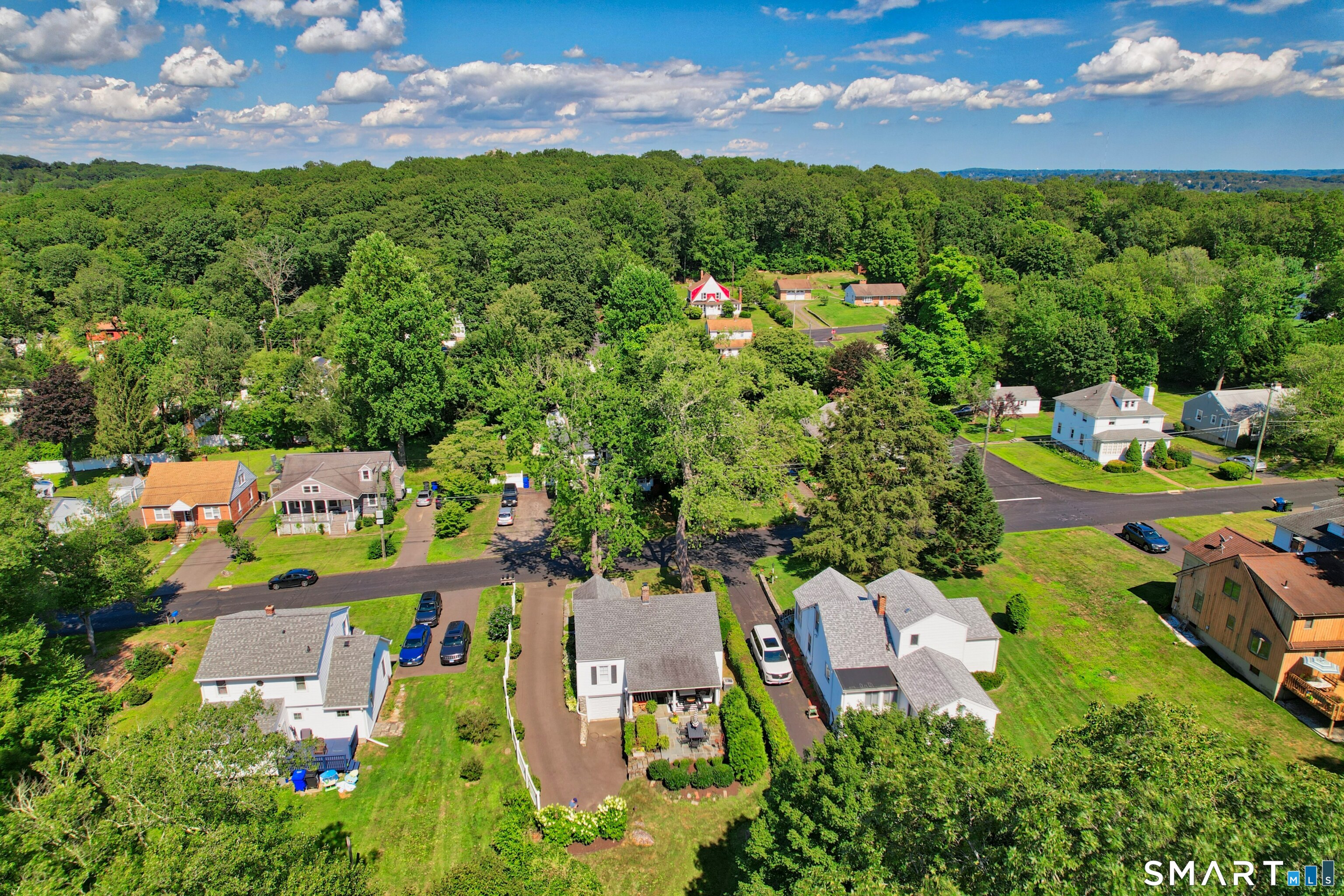 12 Yale Avenue Middlebury CT 06762
