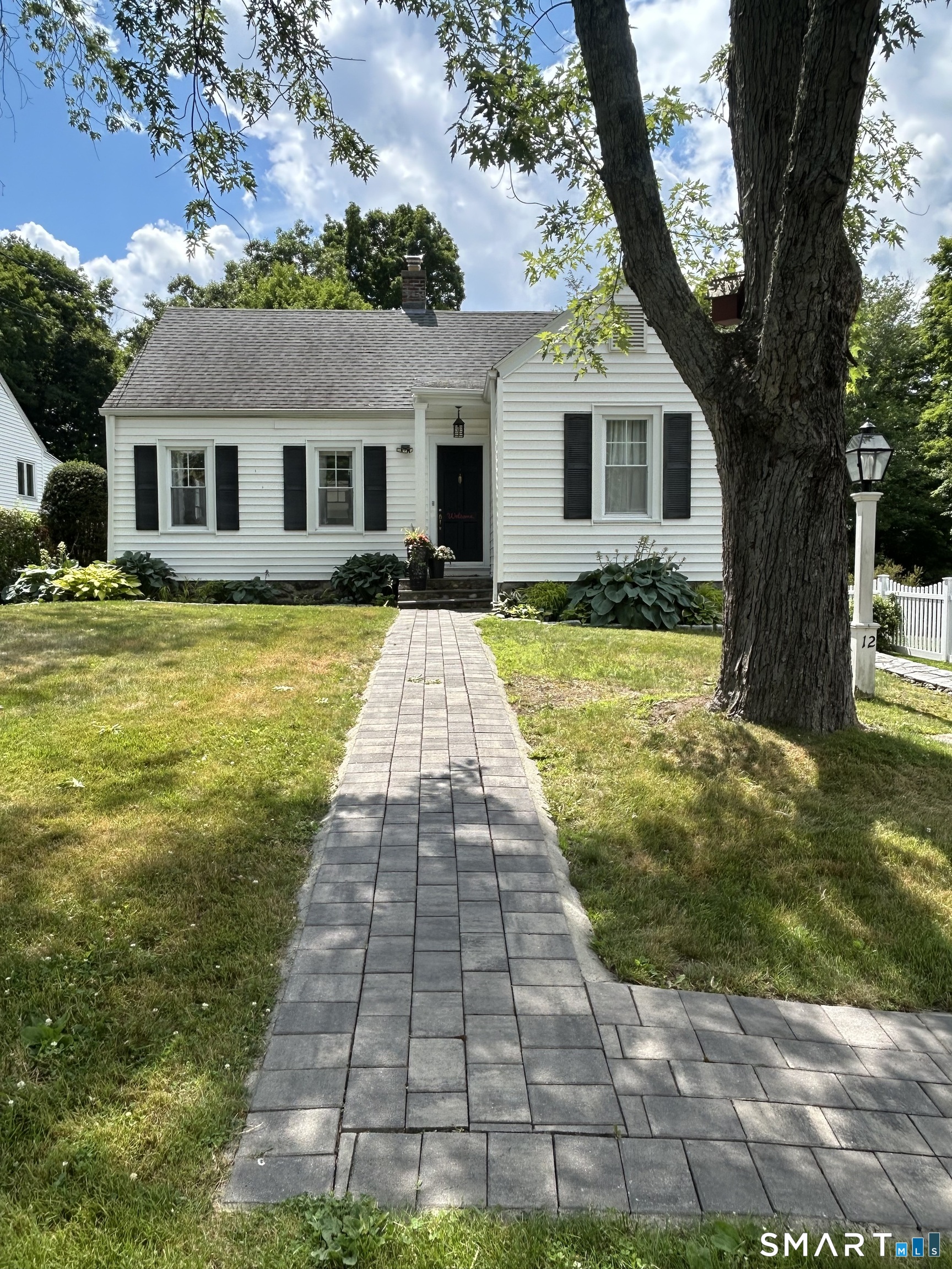 12 Yale Avenue Middlebury CT 06762