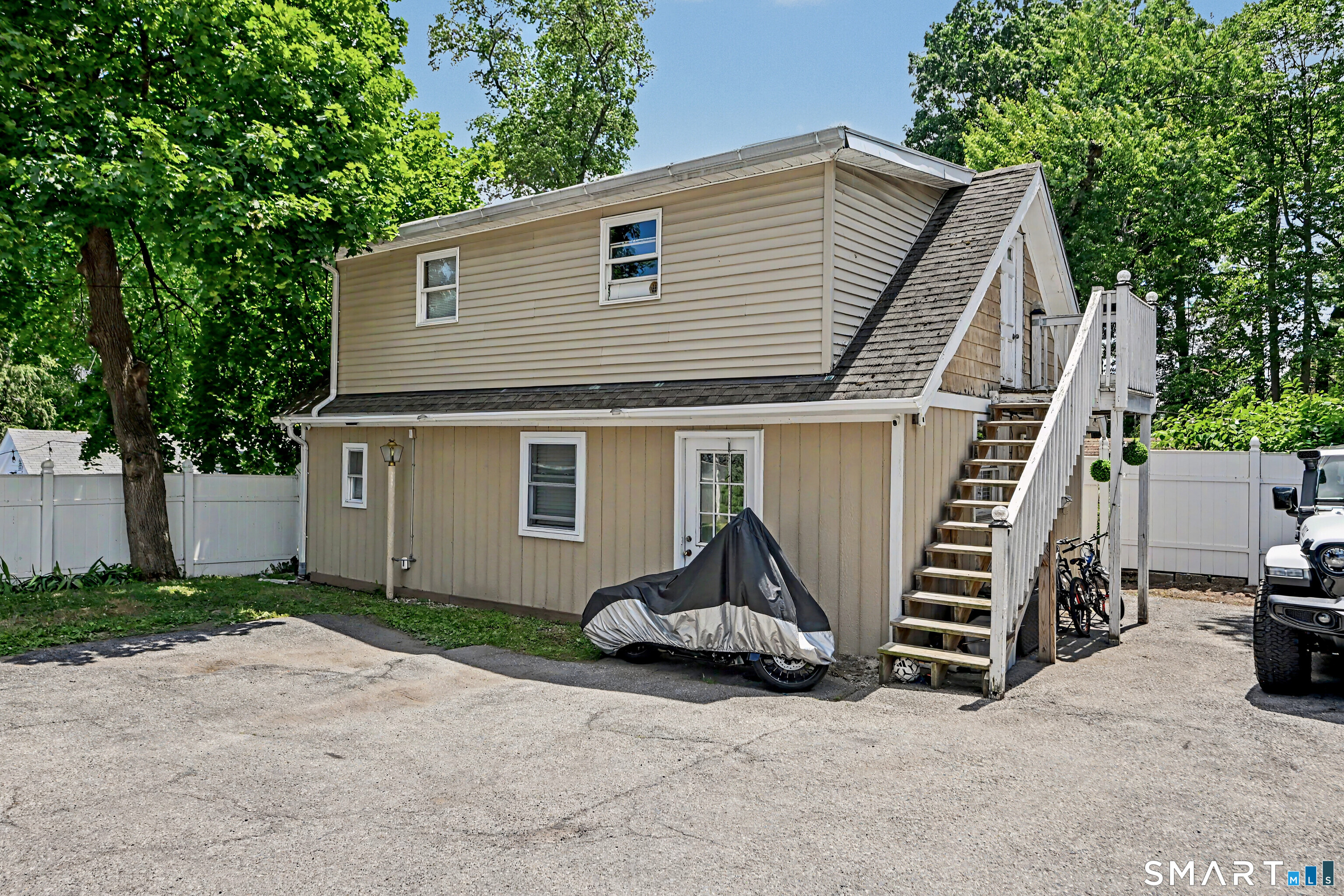 44 Toms Road Stamford CT 06902