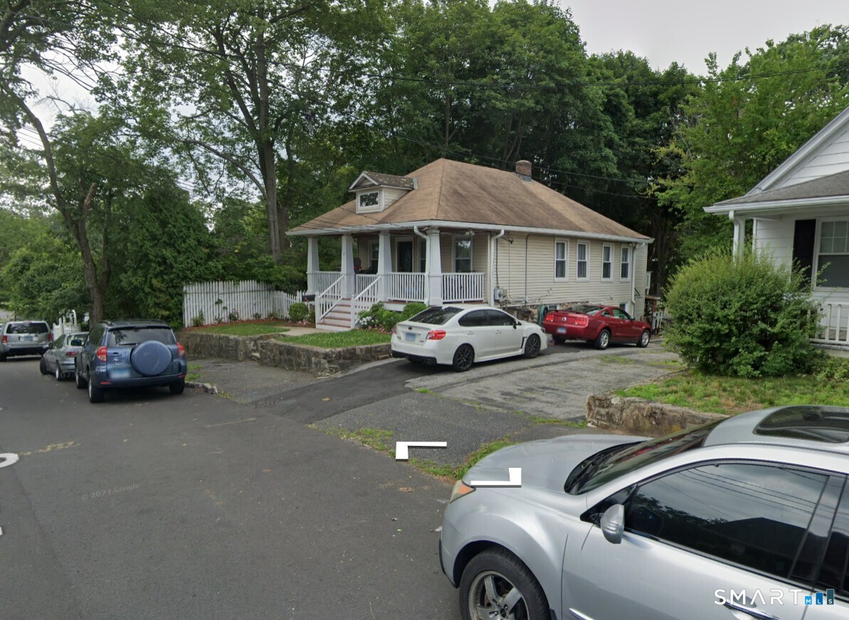 19 Ridgeway Street Stamford CT 06907