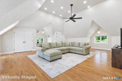 2 Longwood Drive Redding CT 06896