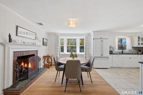 71 Maple Avenue Old Saybrook CT 06475