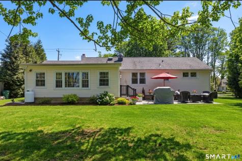 71 Maple Avenue Old Saybrook CT 06475