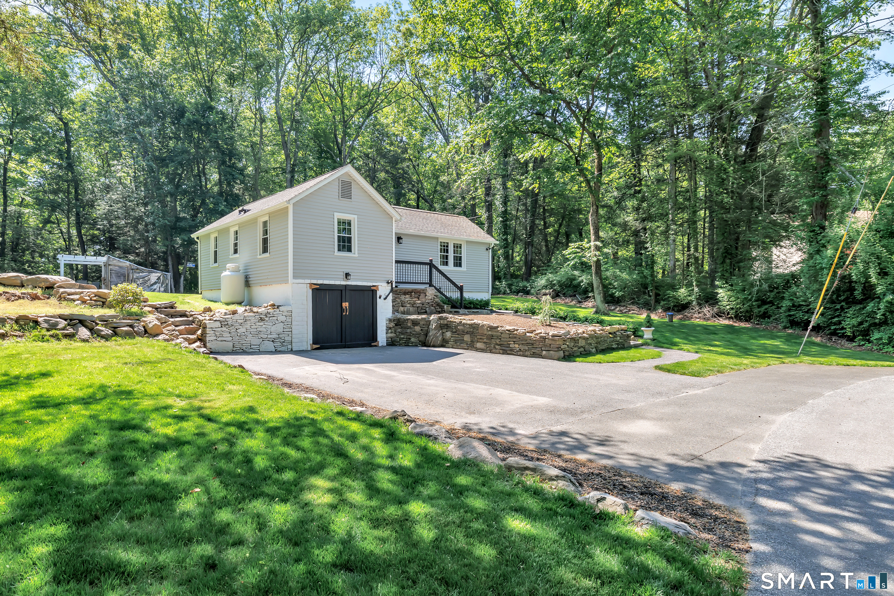 57 Olmstead Road Redding CT 06896