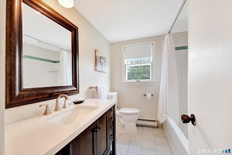 17 Willard Street Old Saybrook CT 06475