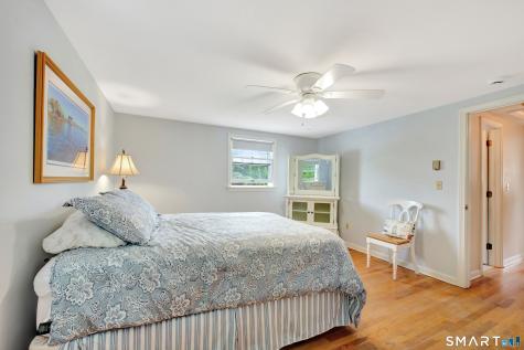 17 Willard Street Old Saybrook CT 06475