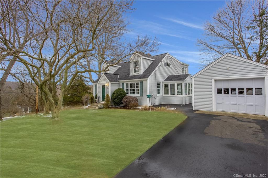 2392 North Benson Road Fairfield CT 06824