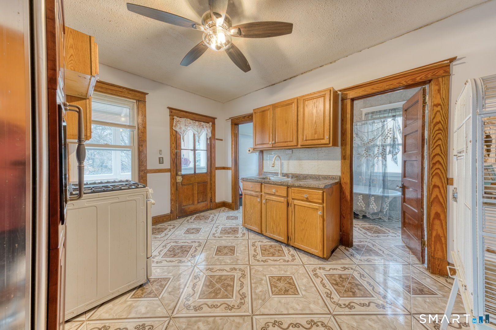 125 Newfield Avenue Hartford CT 06106