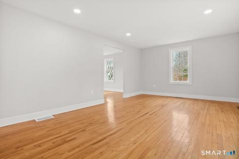 202 Hogan Road Hamden CT 06518