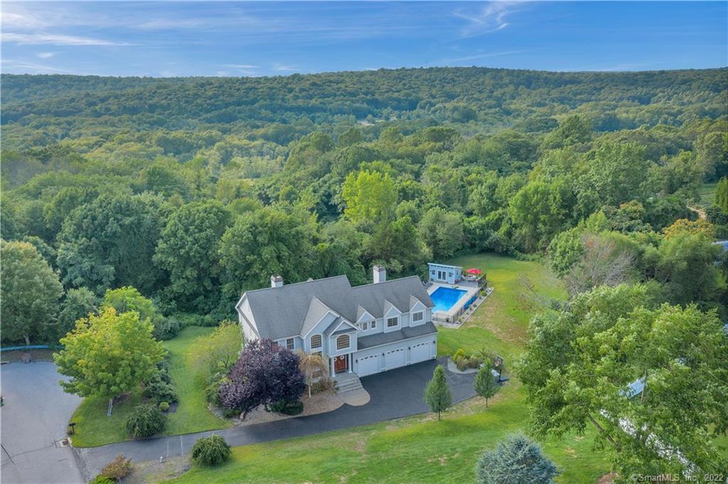 9 Joshua Valley Road East Lyme CT 06333