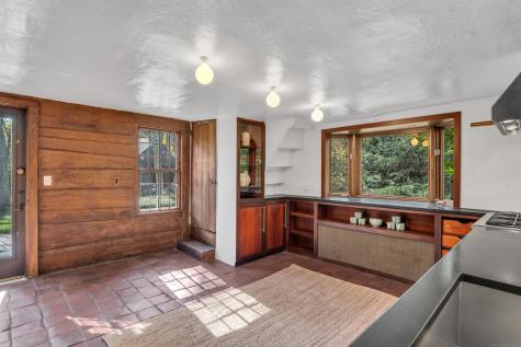 60 Spruce Road North Branford CT 06472