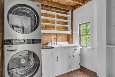 60 Spruce Road North Branford CT 06472