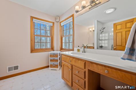 47 Taylor Road Colchester CT 06415