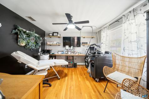 2 Quail Hollow Court Beacon Falls CT 06403